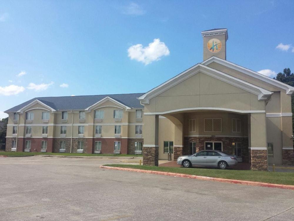 Heritage Inn photo 1