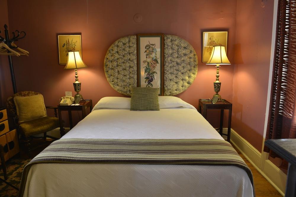 Tabard Inn photo 7