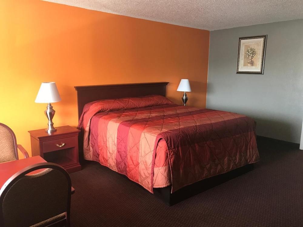 Express Inn - Bay City photo 4