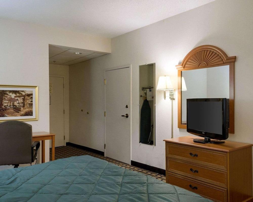 Quality Inn Magee photo 14