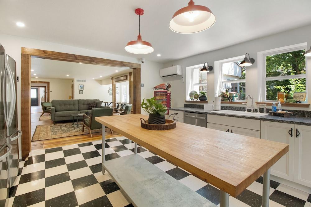 The Commercial Hotel photo 5