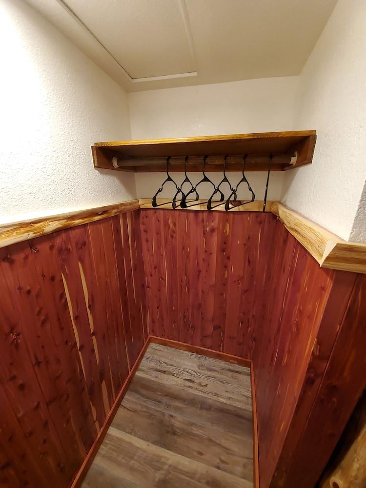 Log Cabin Inn photo 58