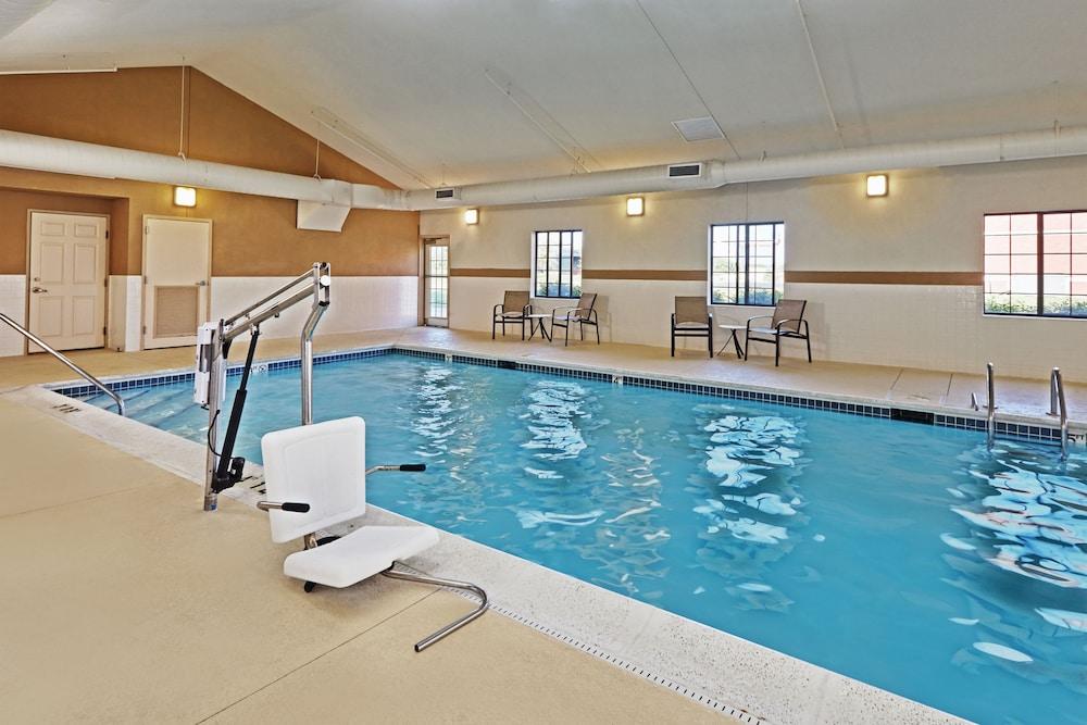 Staybridge Suites Chicago - Glenview by IHG photo 49