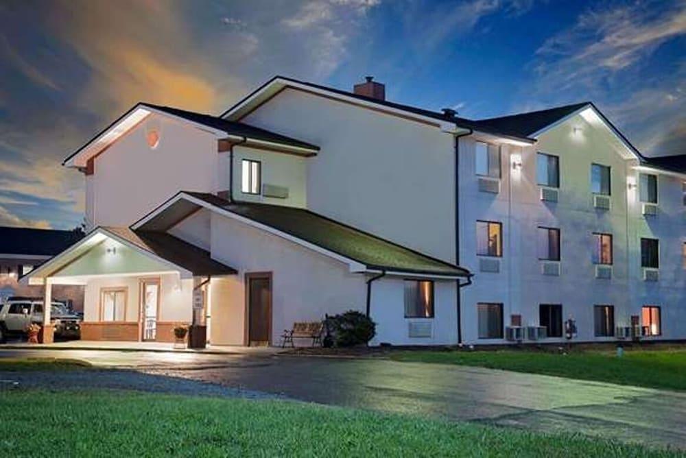 Hillside Inn & Suite photo 1