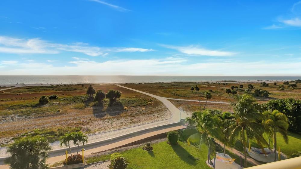 South Beach Oceanfront Resort photo 68