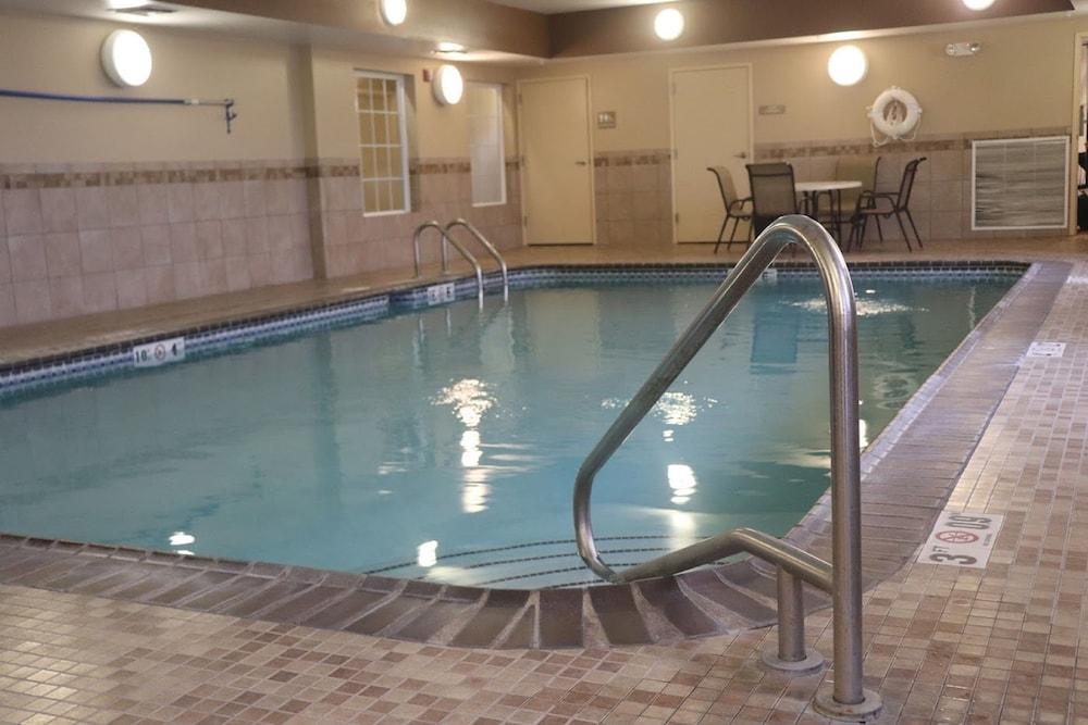 Candlewood Suites Cape Girardeau by IHG photo 73