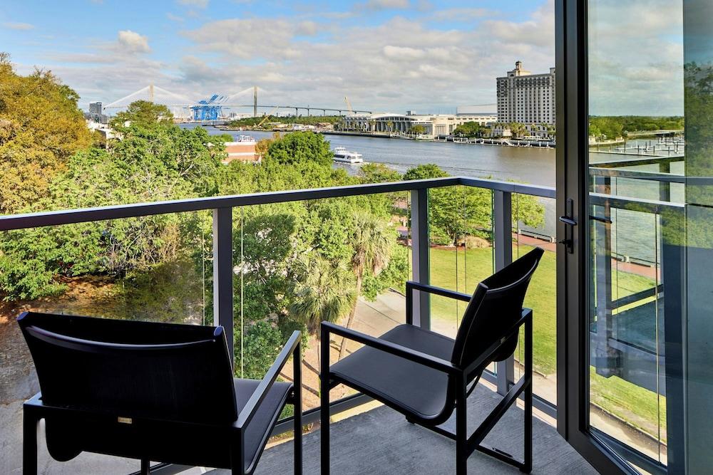 AC Hotel Savannah Historic District photo 9
