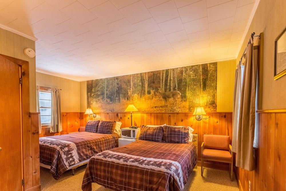 ADK Trail Inn photo 7