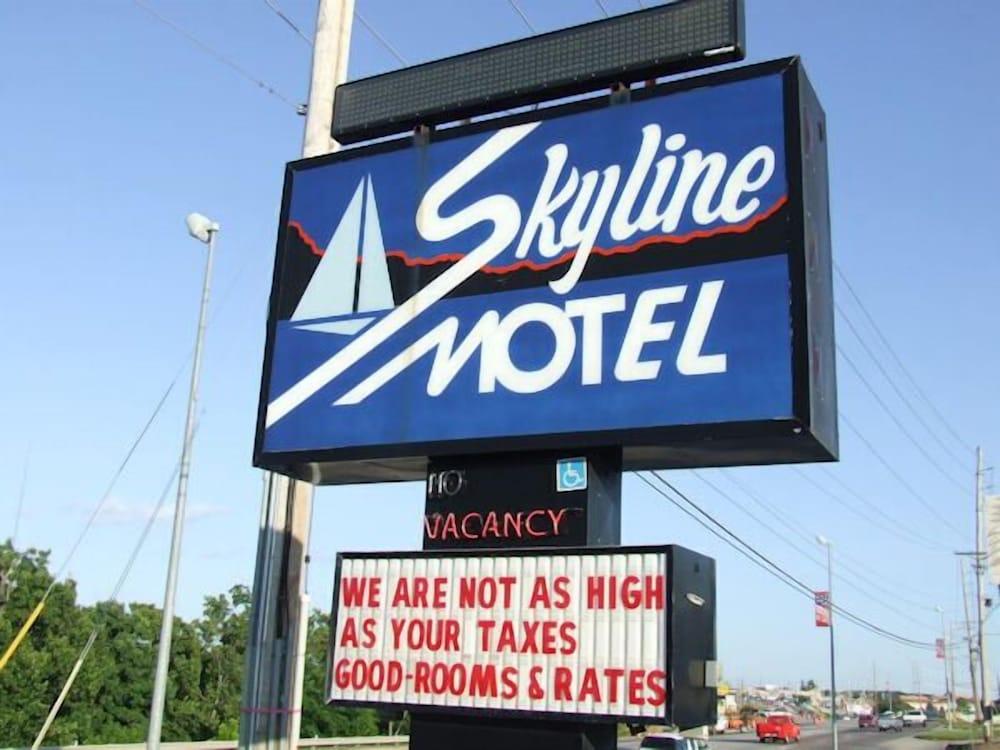 The Skyline Motel photo 2