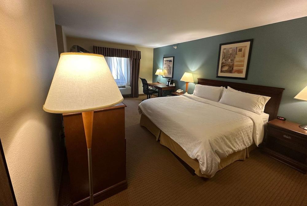 Wingate by Wyndham Newell photo 40