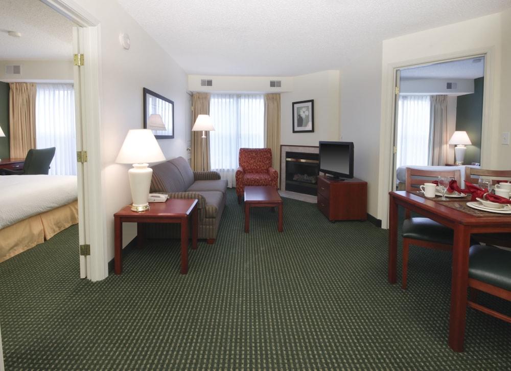 Residence Inn by Marriott Oklahoma City South photo 17