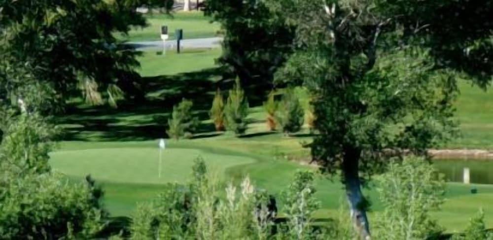 Beaver Dam Lodge photo 9