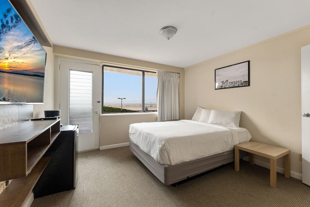 Oceanic Hotel photo 18