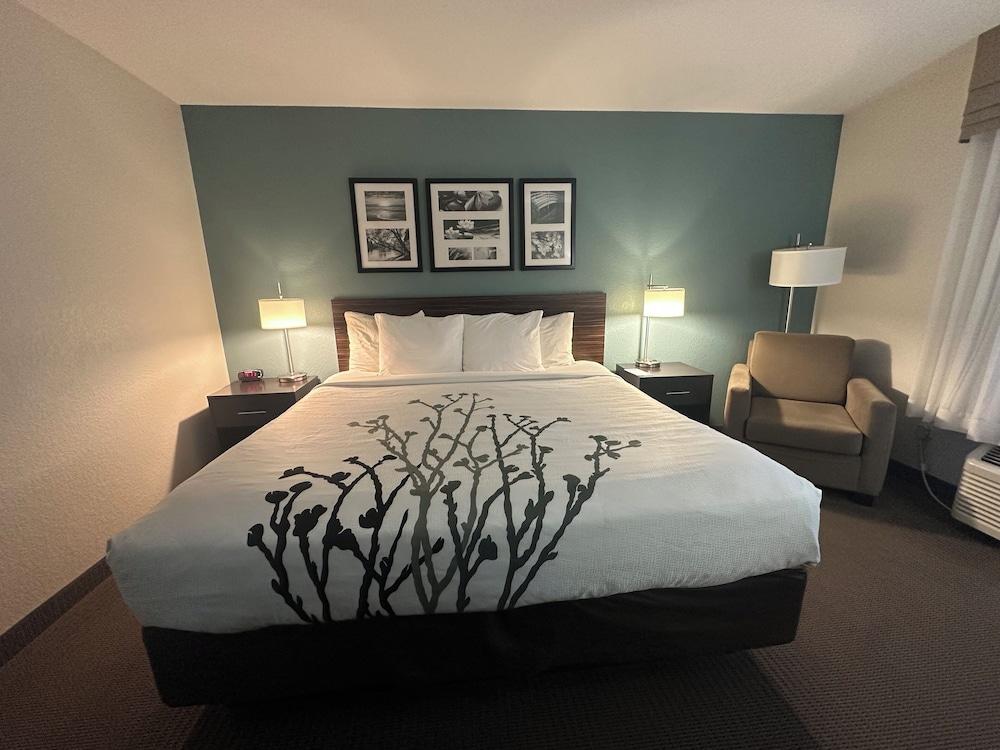 Sleep Inn & Suites Fort Dodge photo 13
