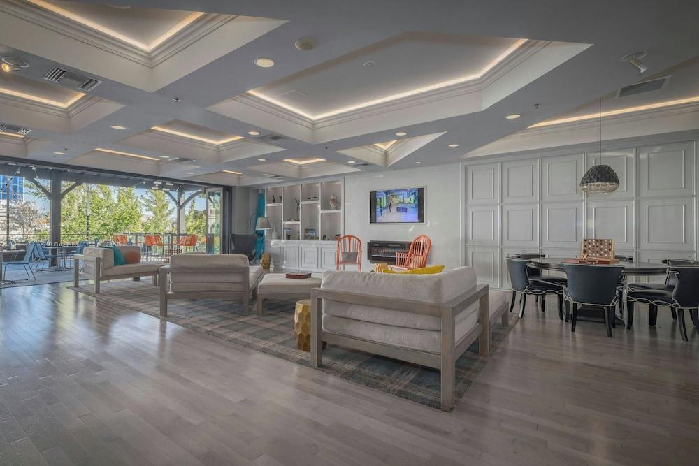 Renaissance Reno Downtown Hotel & Spa photo 8