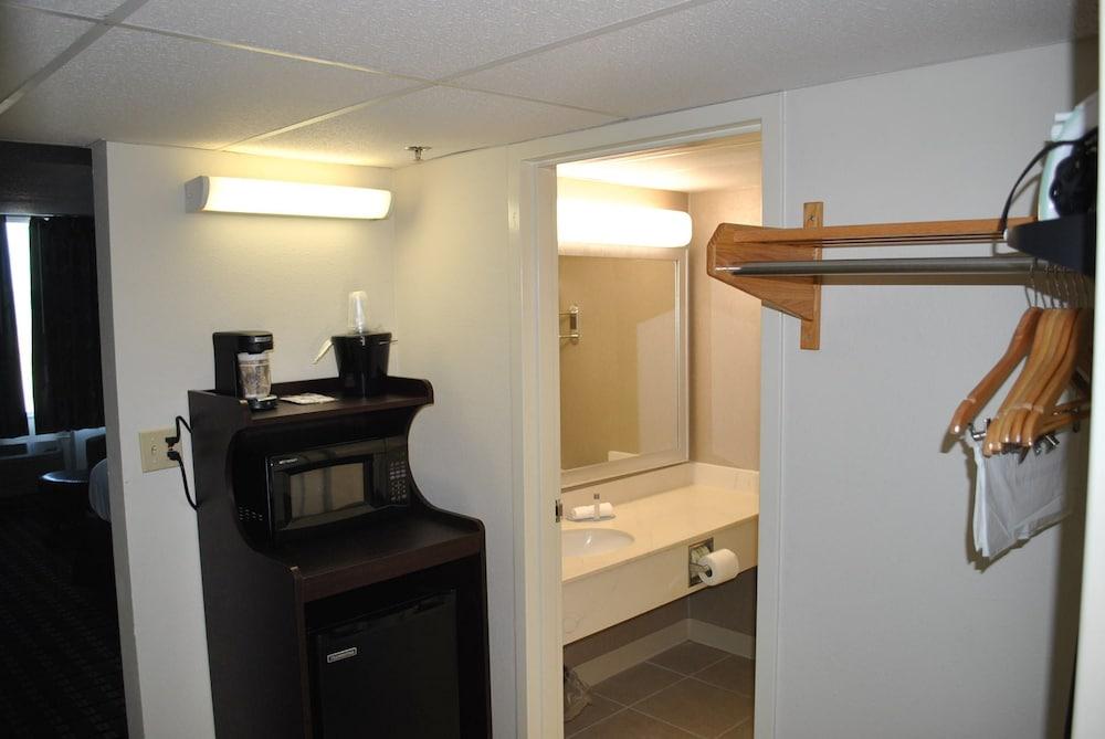 Motel 6 Hastings, NE photo 39