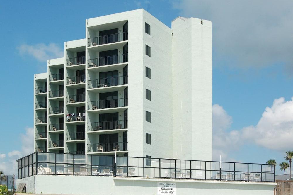 Ocean Trillium Suites photo 3