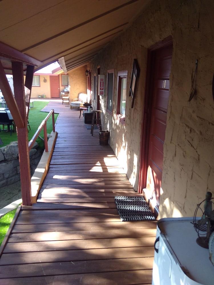 Shep's Miners Inn photo 5