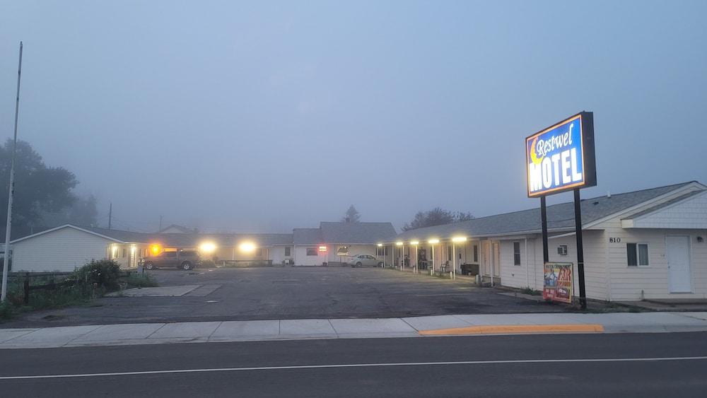 Restwel Motel photo 21