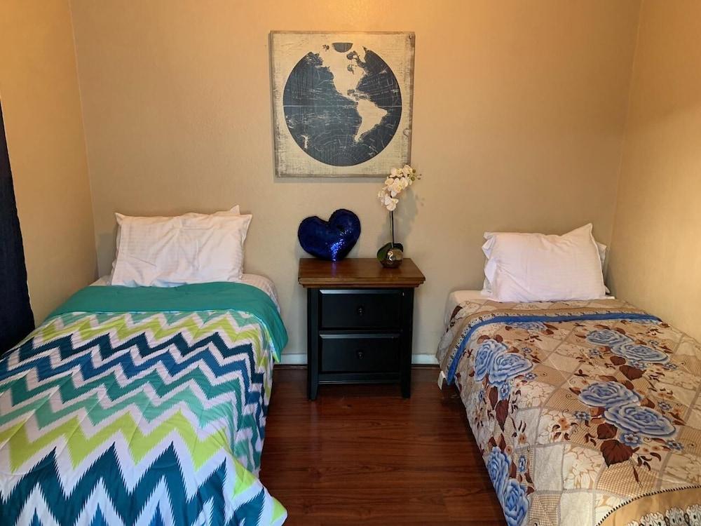 RK Hostel San Diego photo 3