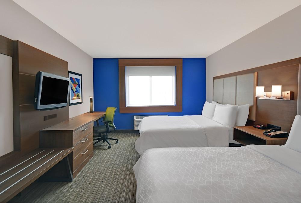 Holiday Inn Express Marshall by IHG photo 8