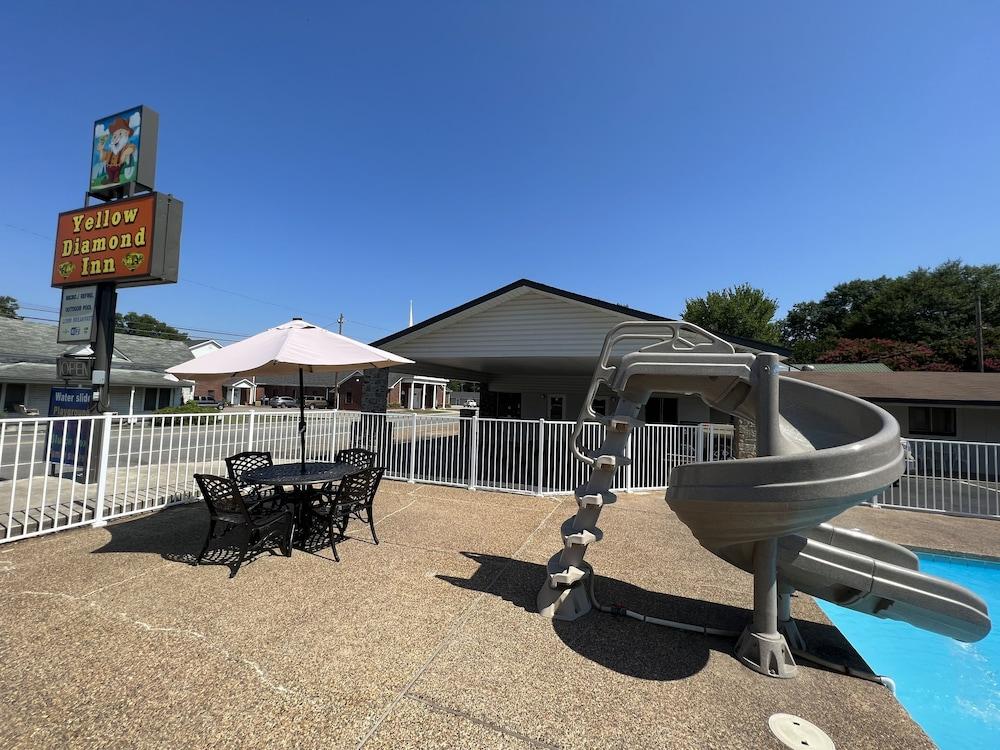 Yellow Diamond Inn photo 4