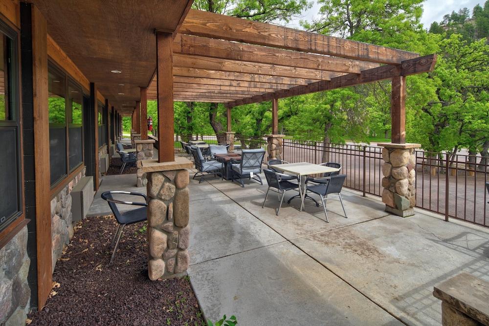 State Game Lodge at Custer State Park Resort photo 48