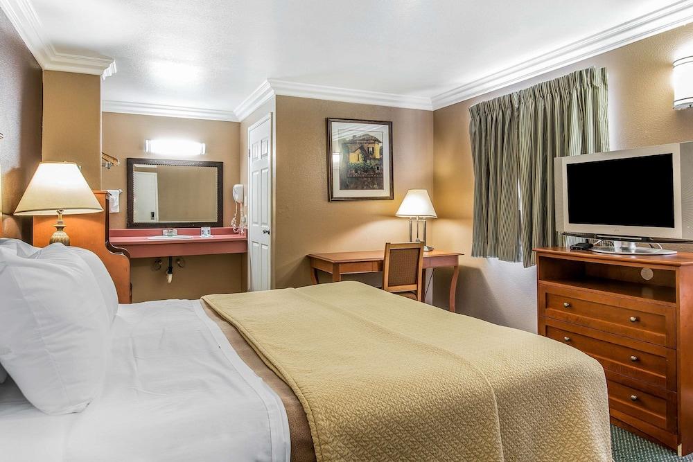 Rodeway Inn Ventura Midtown photo 6