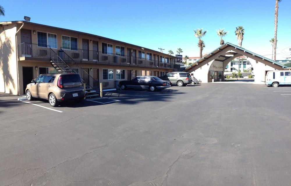Stardust Inn photo 6