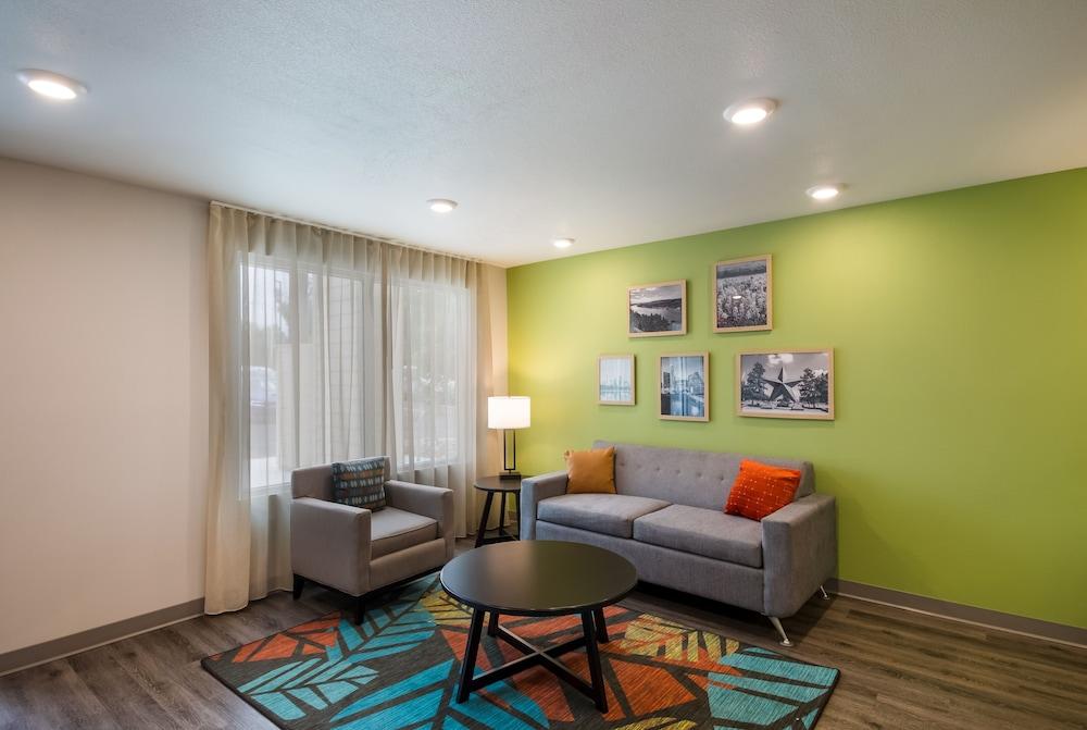 Woodspring Suites Austin Central photo 5
