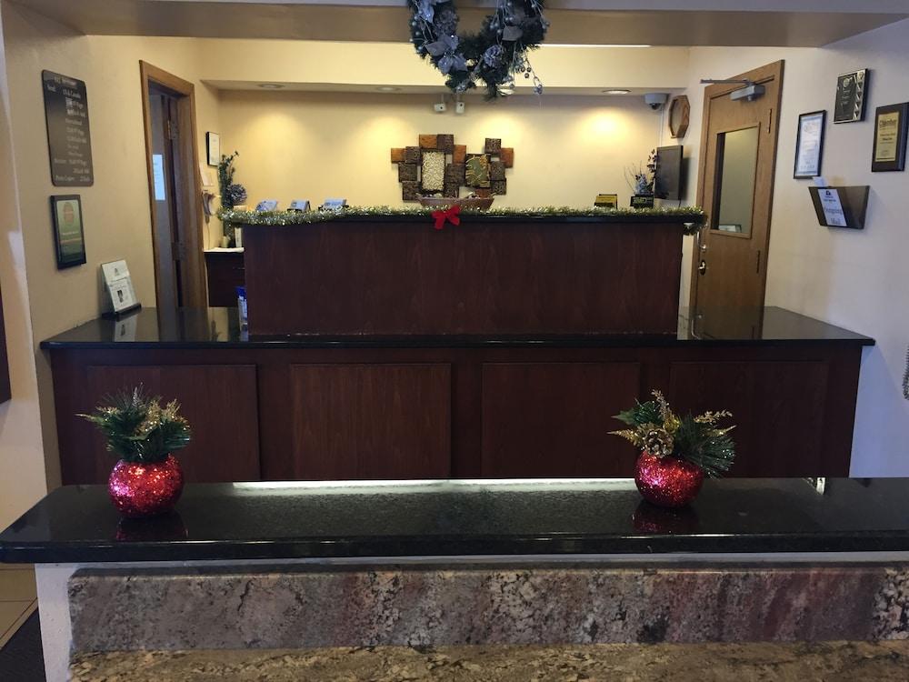 StayInn - Grand Forks photo 27