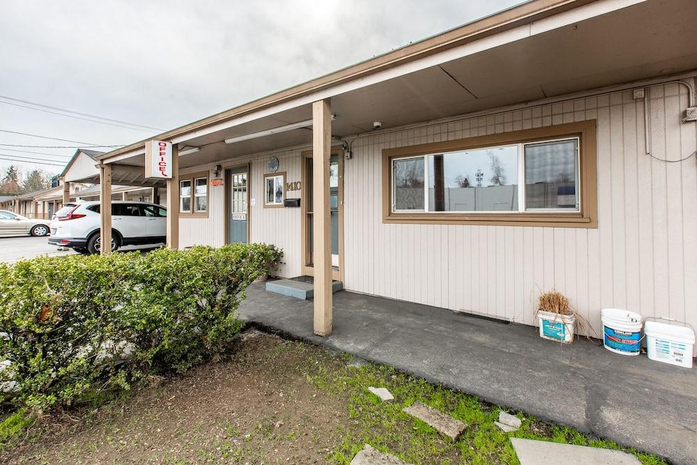 Autzen Inn photo 32