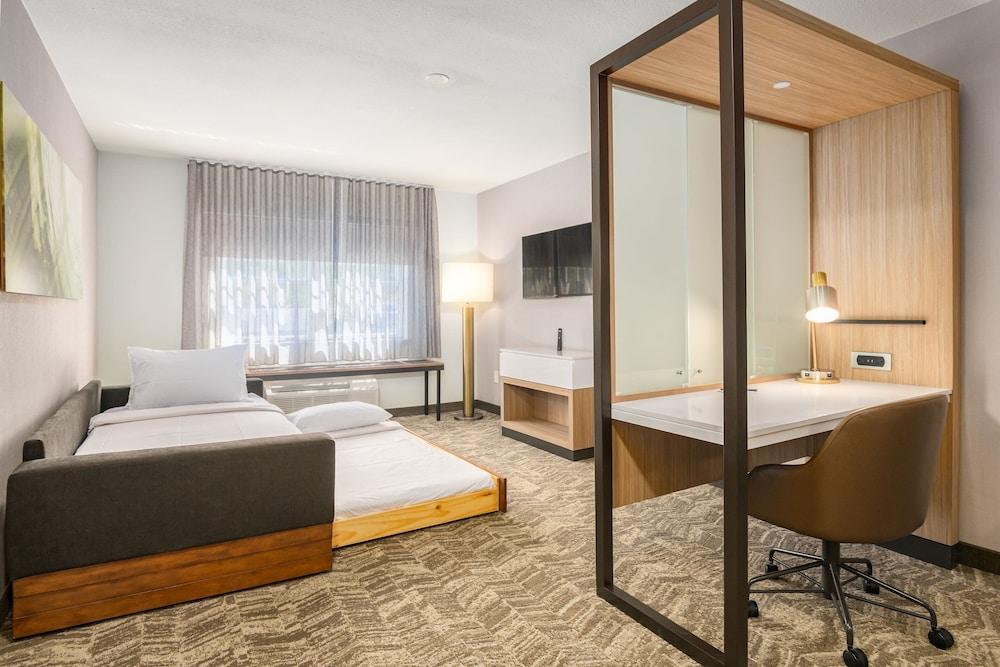 SpringHill Suites by Marriott Freeport Brunswick photo 10