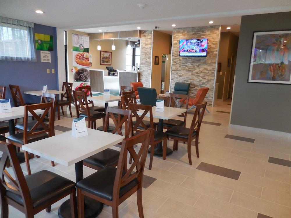 Quality Inn Pinehurst Area photo 35