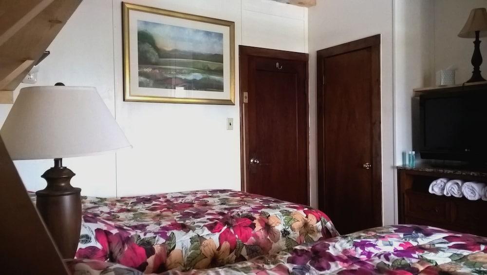 The Baseball Hotel photo 66