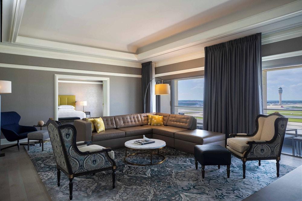 Renaissance Concourse Atlanta Airport Hotel photo 18