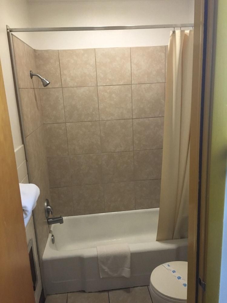 Grapevine Inn photo 19
