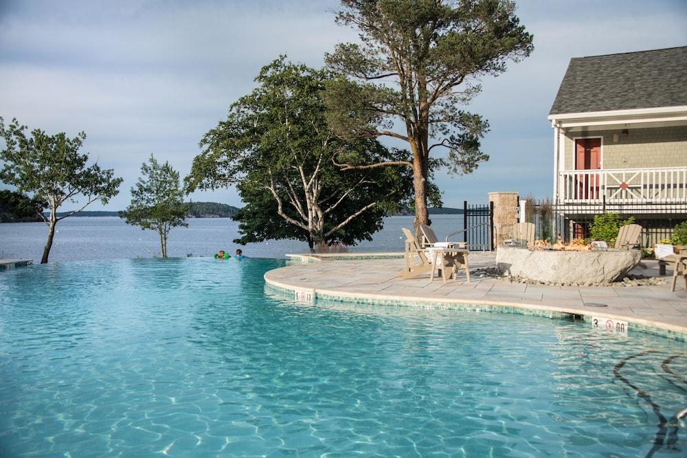Bar Harbor Inn photo 26