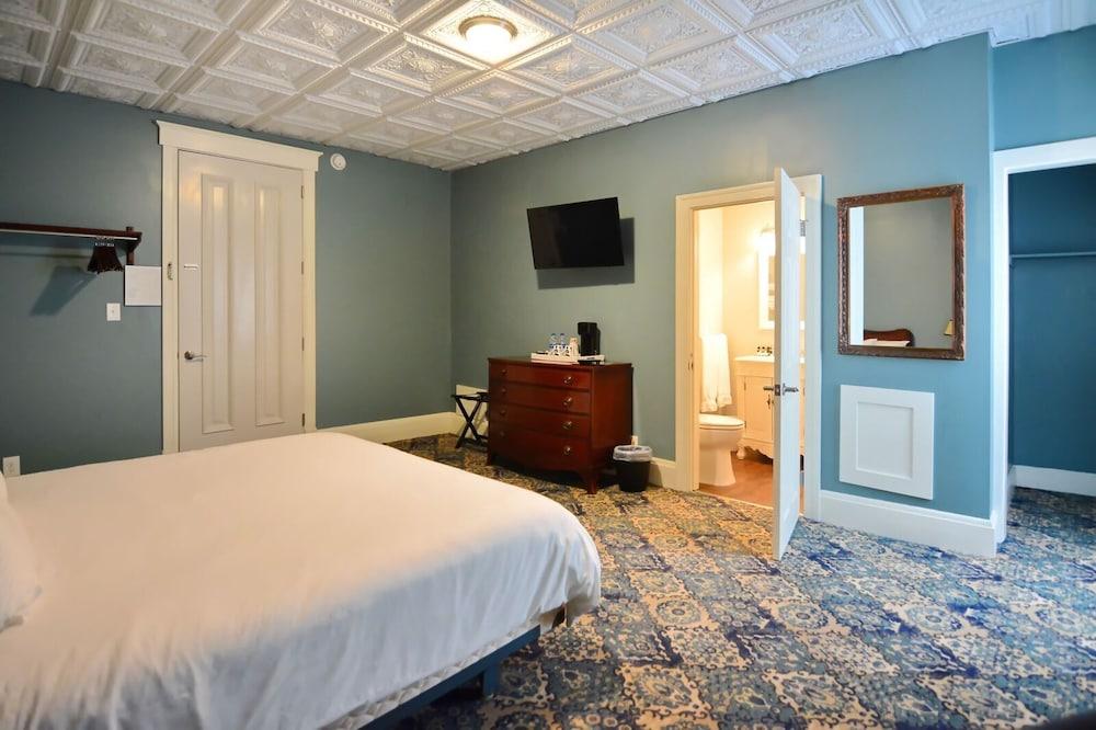 Avon Inn photo 2