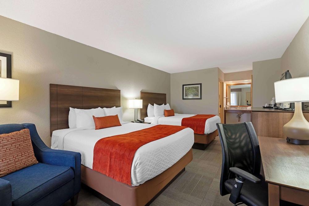 Best Western Colonial Inn photo 23