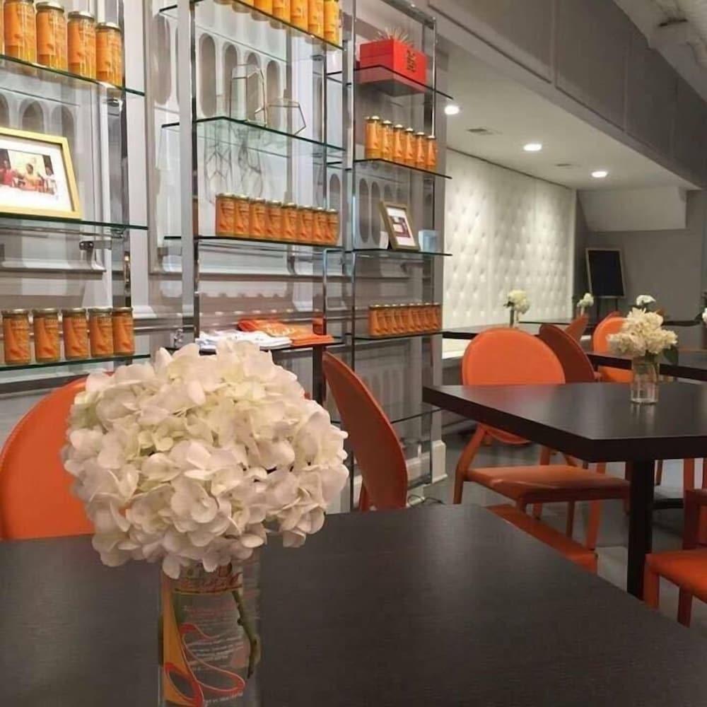 Simply Panache Place photo 3
