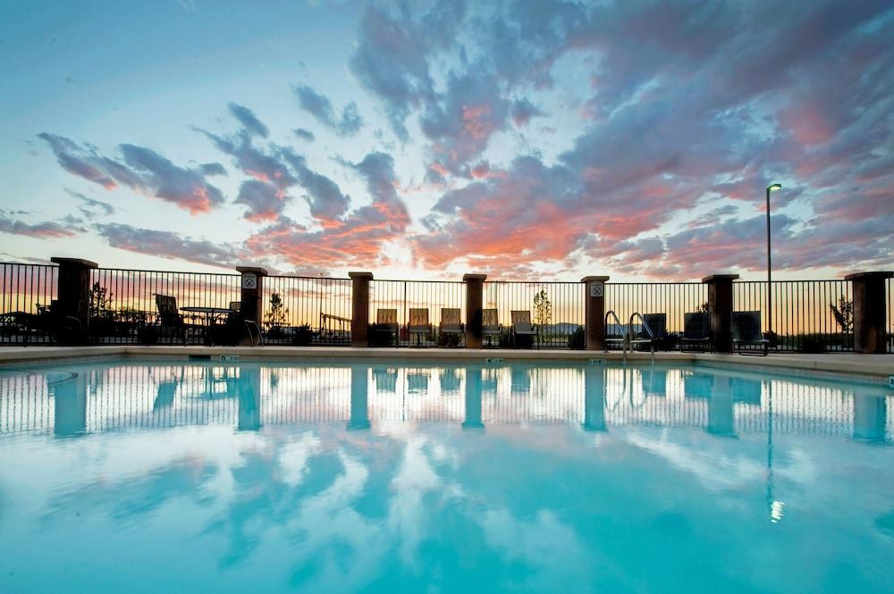 Holiday Inn Express & Suites Willcox by IHG photo 28