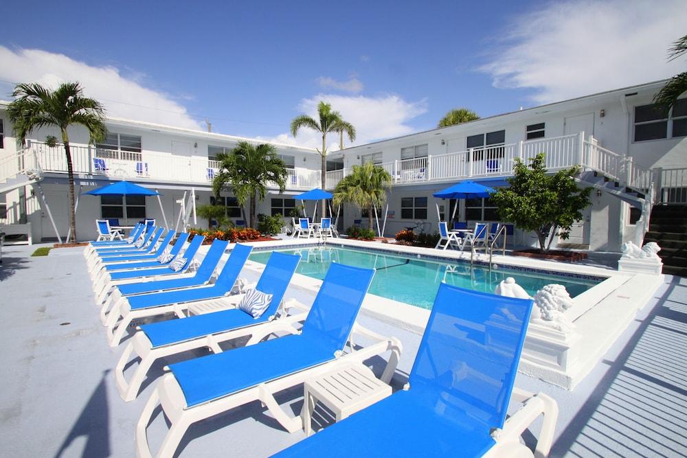 Sea Spray Inn photo 30