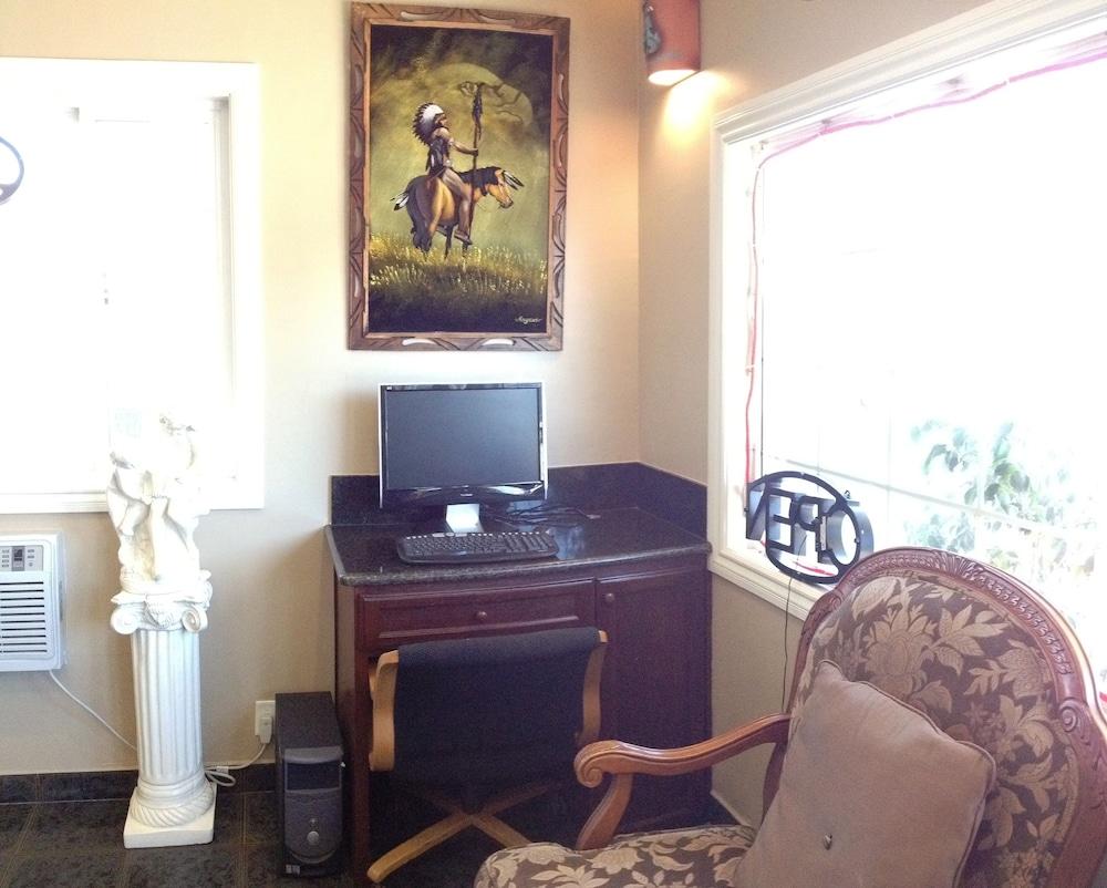 Stardust Inn photo 26