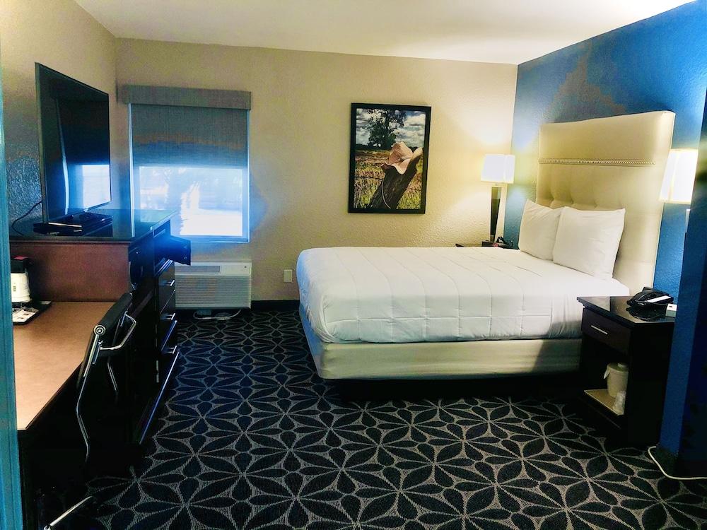 Baymont by Wyndham McAllen/Pharr photo 5
