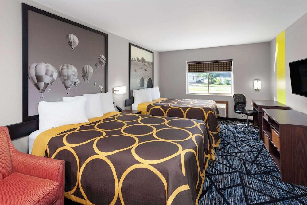 Super 8 by Wyndham Olney photo 10