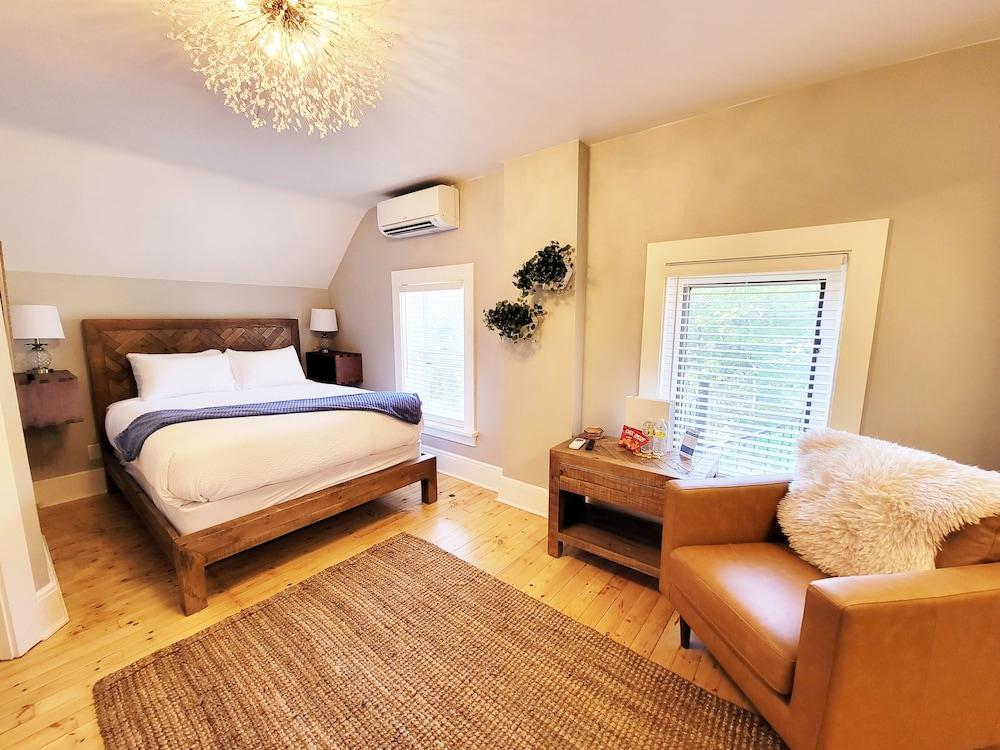 Historic GG Barnum Mansion by Heirloom Boutique Collection photo 13