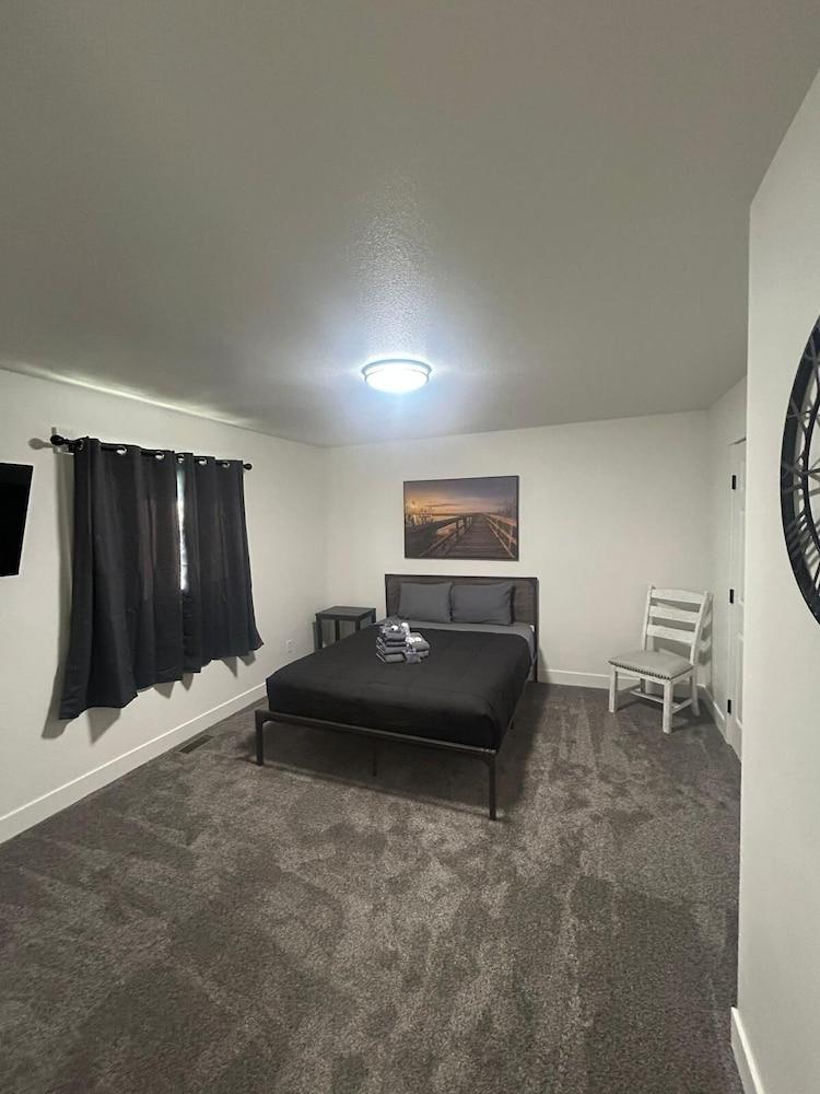 CB&M Downtown Suites photo 13