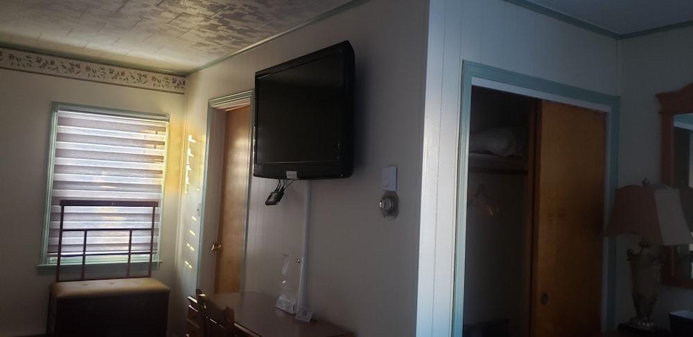 Northside Motel photo 16