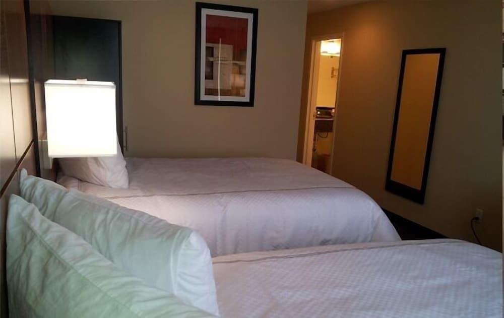 Hotel Bliss photo 12